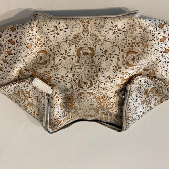 Alexander McQueen clutch - Picture 1 of 2